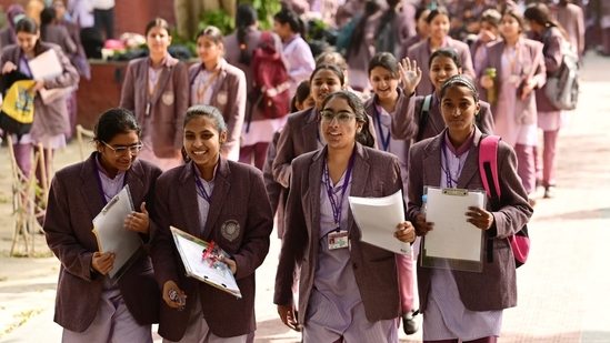 CBSE Class 12 Board Exam 2024: Students say Hindi core paper difficulty level moderate, MCQs were tricky (Vipin Kumar/HT photo) CBSE Class 12 Board Exam 2024: Students say Hindi core paper difficulty level moderate, MCQs were tricky (Vipin Kumar/HT photo)