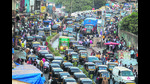 Traffic jams in BKC are a constant due to on-going infrastructure projects. (satish bate/ HT) Traffic jams in BKC are a constant due to on-going infrastructure projects. (satish bate/ HT)