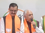 Big jolt to INDIA bloc, ex-union minister among 4 quit Congress, join BJP Big jolt to INDIA bloc, ex-union minister among 4 quit Congress, join BJP