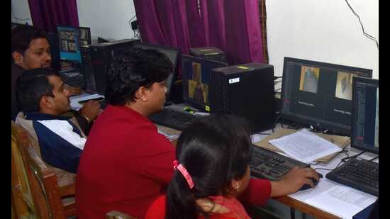 UP Board command and control room was set up in Prayagraj to ensure monitoring of examination centres. (HT file) UP Board command and control room was set up in Prayagraj to ensure monitoring of examination centres. (HT file)