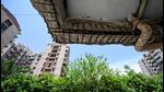 Signature View Apartment, built over 2.16 acres, was launched in 2007, and the possession of flats started in 2012. The complex has 12 towers of 12 and six floors, with a total of 336 HIG and MIG flats. According to residents, the buildings started showing signs of degradation from the first year of inhabitation. (HT Archive) Signature View Apartment, built over 2.16 acres, was launched in 2007, and the possession of flats started in 2012. The complex has 12 towers of 12 and six floors, with a total of 336 HIG and MIG flats. According to residents, the buildings started showing signs of degradation from the first year of inhabitation. (HT Archive)