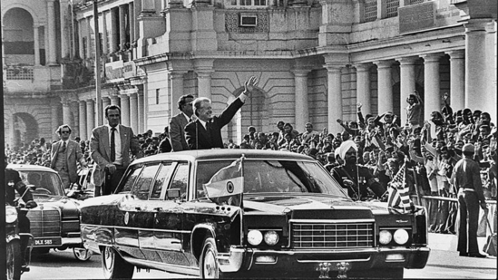 US President Jimmy Carter waves to the crowd at Connaught Place, New Delhi, during a state visit on January 1, 1978. (SN Sinha/HT Archive) US President Jimmy Carter waves to the crowd at Connaught Place, New Delhi, during a state visit on January 1, 1978. (SN Sinha/HT Archive)