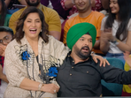 Archana Puran Singh sits in Kapil's lap. Archana Puran Singh sits in Kapil's lap.