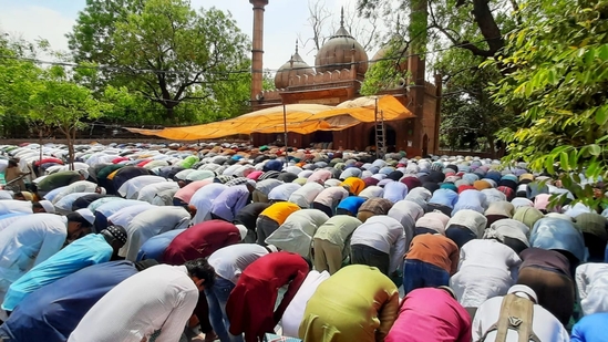The holy month of Ramadan has five Fridays and the last one is known as Jamat ul-Vida, which translates to 'Friday of farewell'. Muslims believe that whatever you ask during the period of Alvida Namaz, will be answered. (HT Photo/Vipin Kumar) The holy month of Ramadan has five Fridays and the last one is known as Jamat ul-Vida, which translates to 'Friday of farewell'. Muslims believe that whatever you ask during the period of Alvida Namaz, will be answered. (HT Photo/Vipin Kumar)