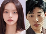 Hyeri and Ryu Jun Yeol's breakup mystery resurfaces as she unfollows him amid dating rumors with Han So Hee.(Hyeri- Creative Group ING,Ryu Jun Yeol- C-JeS Studios,Han So Hee-9ATO Entertainment)) Hyeri and Ryu Jun Yeol's breakup mystery resurfaces as she unfollows him amid dating rumors with Han So Hee.(Hyeri- Creative Group ING,Ryu Jun Yeol- C-JeS Studios,Han So Hee-9ATO Entertainment))