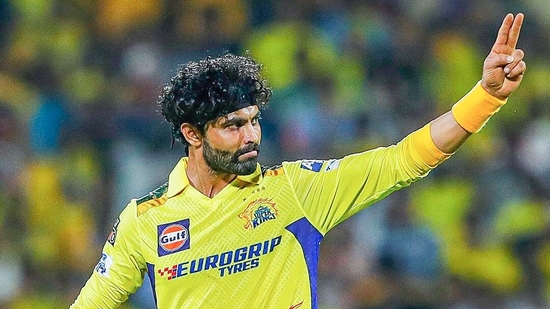 It all fell apart after the spinners came into operation though. With three wickets in eight balls, Jadeja seemed to snatch the momentum decisively in favour of CSK.(CSK-X)