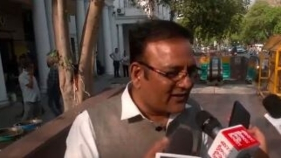 Delhi minister Raaj Kumar Anand resigned from his post and also from the Aam Aadmi Party citing corruption,