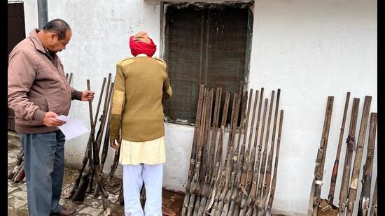 Of the total 4,148 licenced weapons deposited at this facility before elections in previous years, 2,039 guns came here ahead of the 2024 Lok Sabha polls. (Pic for representation) Of the total 4,148 licenced weapons deposited at this facility before elections in previous years, 2,039 guns came here ahead of the 2024 Lok Sabha polls. (Pic for representation)