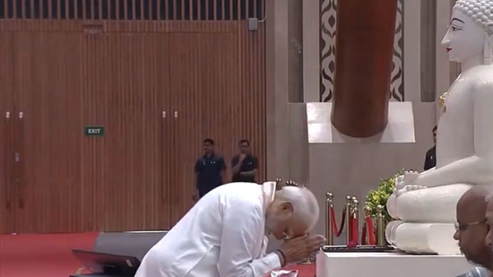 PM Modi inaugurates 2550th Bhagwan Mahaveer Nirvana Mahotsav (ANI) PM Modi inaugurates 2550th Bhagwan Mahaveer Nirvana Mahotsav (ANI)