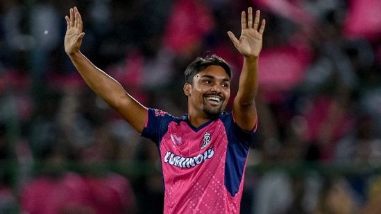 Earlier, Sandeep Sharma claimed a five-wicket haul to restrict Mumbai Indians to 179/9 in 20 overs. Sandeep registered his best figures - 5/19 in IPL.(AFP)