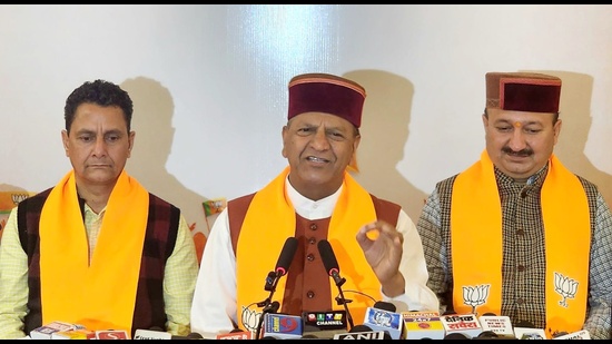 Bharatiya Janata Party president Rajeev Bindal addressing a press conference in Shimla on Saturday. (HT Photo) Bharatiya Janata Party president Rajeev Bindal addressing a press conference in Shimla on Saturday. (HT Photo)