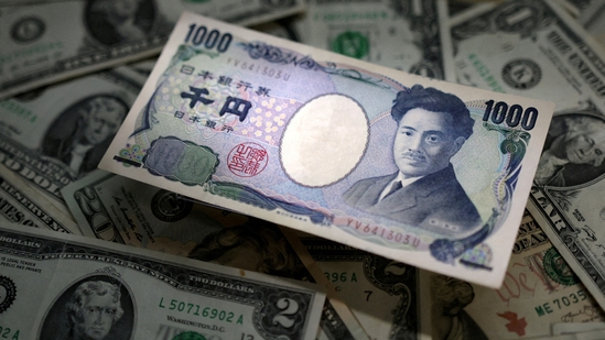 The yen has been falling primarily because of simple economic logic.(REUTERS)