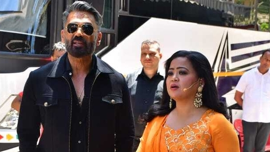Bharti Singh is back from hospital after undergoing tests for gallbladder pain. Bharti Singh is back from hospital after undergoing tests for gallbladder pain.