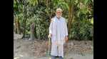 Haji Kaleemullah Khan, also known as The Mango Man of India, grows dozens of varieties of the fruit on his eight-acre farm in Malihabad. (HT) Haji Kaleemullah Khan, also known as The Mango Man of India, grows dozens of varieties of the fruit on his eight-acre farm in Malihabad. (HT)
