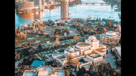 It’s not just Cairo that has pickpockets and muggers, but first-world cities like Paris and Naples too. (SHUTTERSTOCK) It’s not just Cairo that has pickpockets and muggers, but first-world cities like Paris and Naples too. (SHUTTERSTOCK)