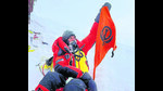 Malkiat Singh during his journey to Mount Everest’s peak. (HT Photo) Malkiat Singh during his journey to Mount Everest’s peak. (HT Photo)