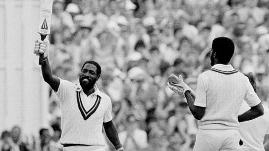 Viv Richards celebrates his century at Old Trafford with Michael Holding(Getty Images) Viv Richards celebrates his century at Old Trafford with Michael Holding(Getty Images)