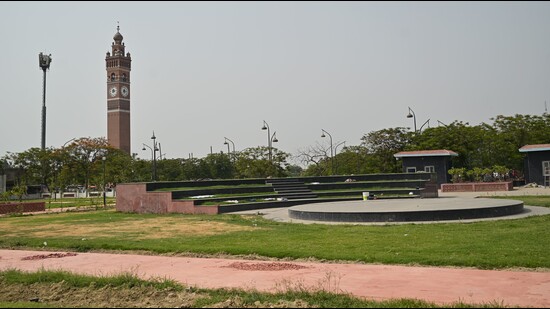 To be built by Lucknow Development Authority (LDA), the selection of flowers will be done by National Botanical Research Institute (NBRI) experts. (Mushtaq Ali) To be built by Lucknow Development Authority (LDA), the selection of flowers will be done by National Botanical Research Institute (NBRI) experts. (Mushtaq Ali)