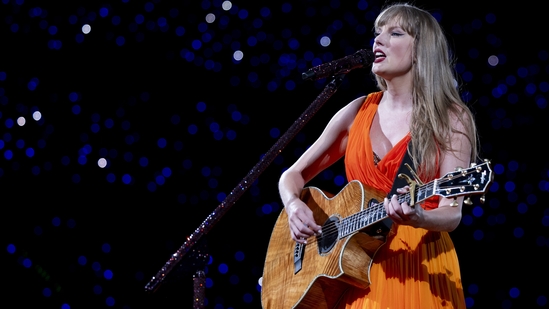 Taylor Swift performed an unexpected 2009 track during the Eras Tour show in Edinburg Taylor Swift performed an unexpected 2009 track during the Eras Tour show in Edinburg