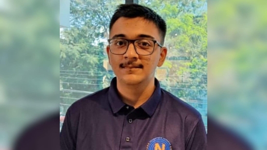 Aryan Prakash from Andheri, Mumbai secured AIR 17 and fifth from IIT Bombay zone in the JEE advanced examination. 