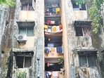 Despite sending letters requesting for the buildings to be repaired, the residents claim the railway police administration hasn’t taken any action (Raju Shinde/HT Photo) Despite sending letters requesting for the buildings to be repaired, the residents claim the railway police administration hasn’t taken any action (Raju Shinde/HT Photo)