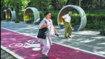 The revamped footpath at Moti Bagh. (Vipin Kumar/HT Photo) The revamped footpath at Moti Bagh. (Vipin Kumar/HT Photo)