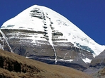 The pilgrims can now have a view of both the Kailash peak and Om Parvat from within the Indian territory.(HT File) The pilgrims can now have a view of both the Kailash peak and Om Parvat from within the Indian territory.(HT File)