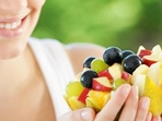 Weight gain, weight loss or diabetes control: Do’s and don’ts of eating fruits for your health goals (Photo by Shutterstock) Weight gain, weight loss or diabetes control: Do’s and don’ts of eating fruits for your health goals (Photo by Shutterstock)