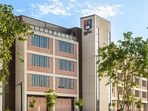 For September 2024 entry, scholarships of up to 30% to all students based on academic performance is being offered by the university.(Official Website) For September 2024 entry, scholarships of up to 30% to all students based on academic performance is being offered by the university.(Official Website)