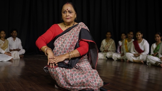 Jayantimala Mishra during the Kathak workshop at Bhatkhande Sanskriti Vishwavidyalaya Jayantimala Mishra during the Kathak workshop at Bhatkhande Sanskriti Vishwavidyalaya