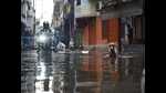 Waterlogging in Ghasyari Mandi locality of Lucknow on Wednesday (Mushtaq Ali/HT) Waterlogging in Ghasyari Mandi locality of Lucknow on Wednesday (Mushtaq Ali/HT)