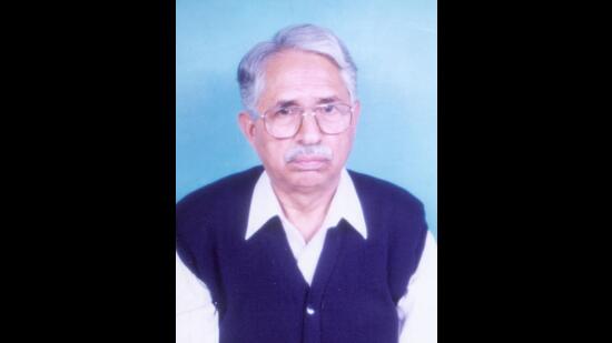 Author Hari Krishna Kaul Author Hari Krishna Kaul