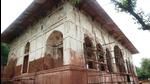 Sheesh Mahal is in a dilapidated condition. (HT) Sheesh Mahal is in a dilapidated condition. (HT)
