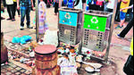 Garbage littered in Chandni Chowk on Sunday. (HT PHOTO) Garbage littered in Chandni Chowk on Sunday. (HT PHOTO)