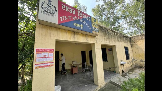 Three rooms in the building of Government Primary Smart School, Jagraon have been occupied by home guards jawans and the students are suffering with the shortage of rooms in Ludhiana on Wednesday, September 11, 2024. (Gurpreet Singh/Hindustan Times) Three rooms in the building of Government Primary Smart School, Jagraon have been occupied by home guards jawans and the students are suffering with the shortage of rooms in Ludhiana on Wednesday, September 11, 2024. (Gurpreet Singh/Hindustan Times)