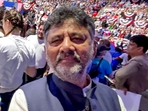 DK Shivakumar also visited New York's SkyDeck and the Adi Chunchanagiri Mutt in New Jersey, and clarified that media speculation about high-profile meetings was inaccurate.(X) DK Shivakumar also visited New York's SkyDeck and the Adi Chunchanagiri Mutt in New Jersey, and clarified that media speculation about high-profile meetings was inaccurate.(X)
