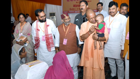 CM meets victims of wolf attacks in Bahraich . (Sourced) CM meets victims of wolf attacks in Bahraich . (Sourced)