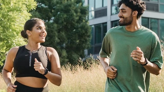 Tips to encourage physical activity in our daily routines (Photo by Pop Sugar)