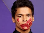 Reservation Dogs’ actor D’Pharaoh Woon-A-Tai wore a red handprint on his face for the Emmys red carpet Reservation Dogs’ actor D’Pharaoh Woon-A-Tai wore a red handprint on his face for the Emmys red carpet