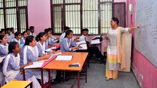 Bihar plans to rank its schools in quality quest Bihar plans to rank its schools in quality quest