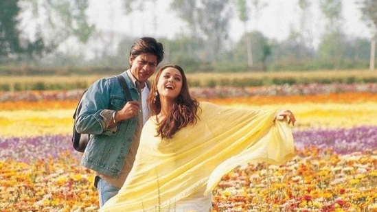 Veer-Zaara crosses <span class='webrupee'>₹</span>100 crore at the worldwide box office Veer-Zaara crosses <span class='webrupee'>₹</span>100 crore at the worldwide box office