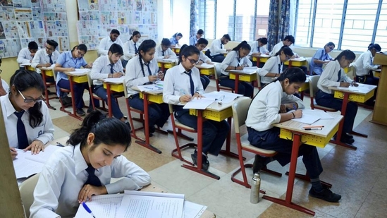 The application form of any student will not be accepted offline after the prescribed date.(PTI Photo) The application form of any student will not be accepted offline after the prescribed date.(PTI Photo)