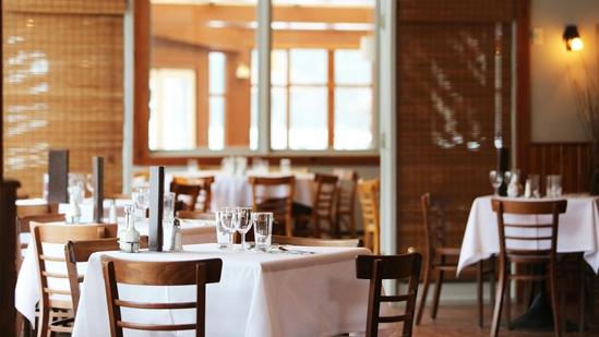 Universal Success Restaurants palns to to pump in over <span class='webrupee'>₹</span>250 crore to set up more than 50 TGI Fridays outlets across India by 2030 (Representational photo)(Pexels) Universal Success Restaurants palns to to pump in over <span class='webrupee'>₹</span>250 crore to set up more than 50 TGI Fridays outlets across India by 2030 (Representational photo)(Pexels)