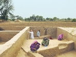 Excavation work at Rakhigarhi, an Indus Valley Civilisation site in Haryana. (Saumya Khandelwal/ HT Archive) Excavation work at Rakhigarhi, an Indus Valley Civilisation site in Haryana. (Saumya Khandelwal/ HT Archive)