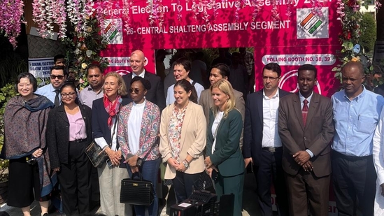 A delegation of diplomats from various countries at a polling booth in Budgam area to witness the polling process. (HT photo) A delegation of diplomats from various countries at a polling booth in Budgam area to witness the polling process. (HT photo)