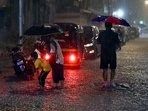 Heavy rain continued to several parts of Mumbai city and suburbs, as the India Meteorological Department (IMD) issued an orange alert for heavy rainfall in Mumbai and Thane. Mumbai. (Raju Shinde/HT Photo) Heavy rain continued to several parts of Mumbai city and suburbs, as the India Meteorological Department (IMD) issued an orange alert for heavy rainfall in Mumbai and Thane. Mumbai. (Raju Shinde/HT Photo)