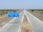 A section of the Samruddhi Mahamarg between Butibori and Wardha. (HT PHOTO) (Hindustan Times) A section of the Samruddhi Mahamarg between Butibori and Wardha. (HT PHOTO) (Hindustan Times)