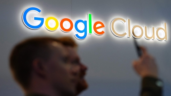 (FILES) Google Cloud's logo is pictured at the Mobile World Congress (MWC), the telecom industry's biggest annual gathering, in Barcelona on February 27, 2024. Google announced on September 25, 2024 it had filed a complaint at the European Commission against Microsoft, accusing its rival of "anticompetitive" licensing practices to force customers to use its cloud service. (Photo by PAU BARRENA / AFP)(AFP) (FILES) Google Cloud's logo is pictured at the Mobile World Congress (MWC), the telecom industry's biggest annual gathering, in Barcelona on February 27, 2024. Google announced on September 25, 2024 it had filed a complaint at the European Commission against Microsoft, accusing its rival of "anticompetitive" licensing practices to force customers to use its cloud service. (Photo by PAU BARRENA / AFP)(AFP)