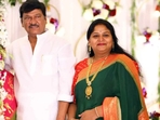 Rajendra Prasad's daughter Gayathri died from a heart attack on Saturday morning. Rajendra Prasad's daughter Gayathri died from a heart attack on Saturday morning.