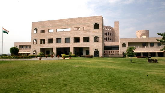 Indian School of Business (ISB) ranks 40th globally on Financial Times’ Executive MBA Ranking 2024.